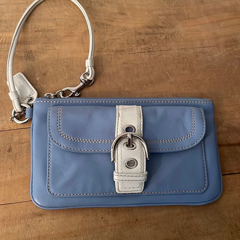 COACH- Blue Leather White Buckle Wristlet